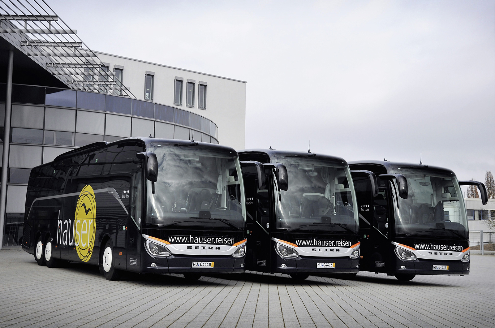 Három új Setra luxusbusszal vált teljessé a hauser.reisen flottája