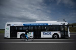 Teszteli a 2024-től kötelező holttérfigyelő rendszert az Ikarus 1 KLN 0175
