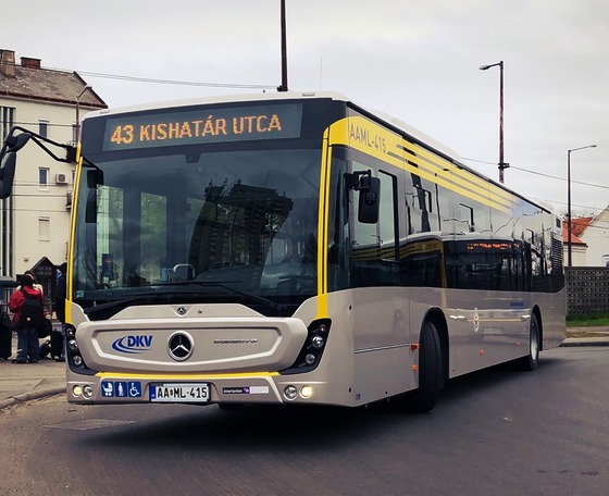 További tíz szóló Mercedes-Benz Conecto állt forgalomba Debrecenben